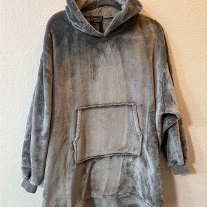 Gray Hooded Very Soft Thowzy Sweatshirt/Lounge Shirt One Size